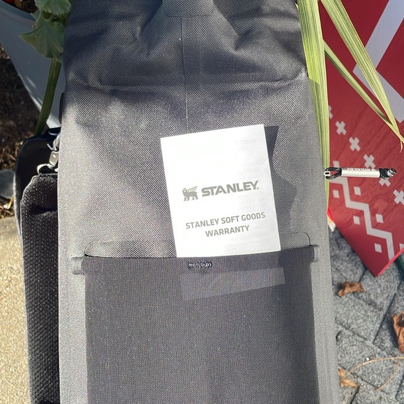 STANLEY: The All Day Madeleine Midi Cooler Backpack | 20 Can | 14.8 QT | NWT - Picture 11 of 14